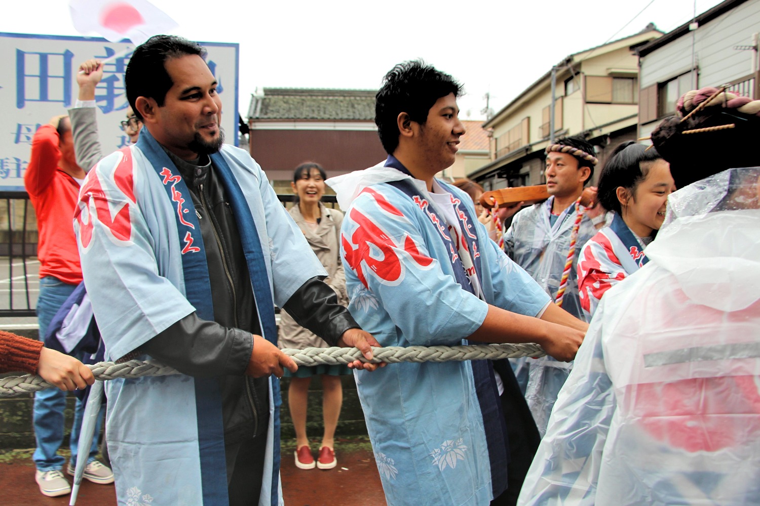 Xavier Exchange Students Participate in Sawara Festival