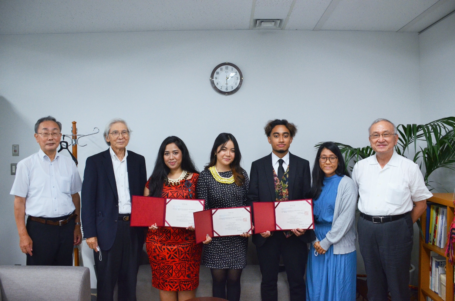 第4期APIC-MCT留学生と第5期ザビエル留学生が上智大学・大学院を卒業