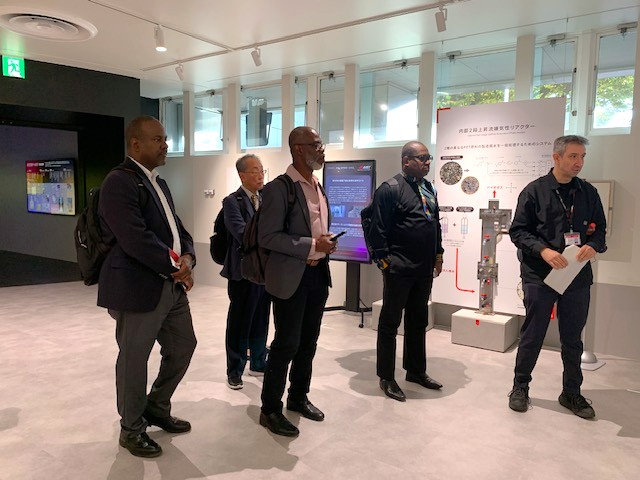 産総研を訪問