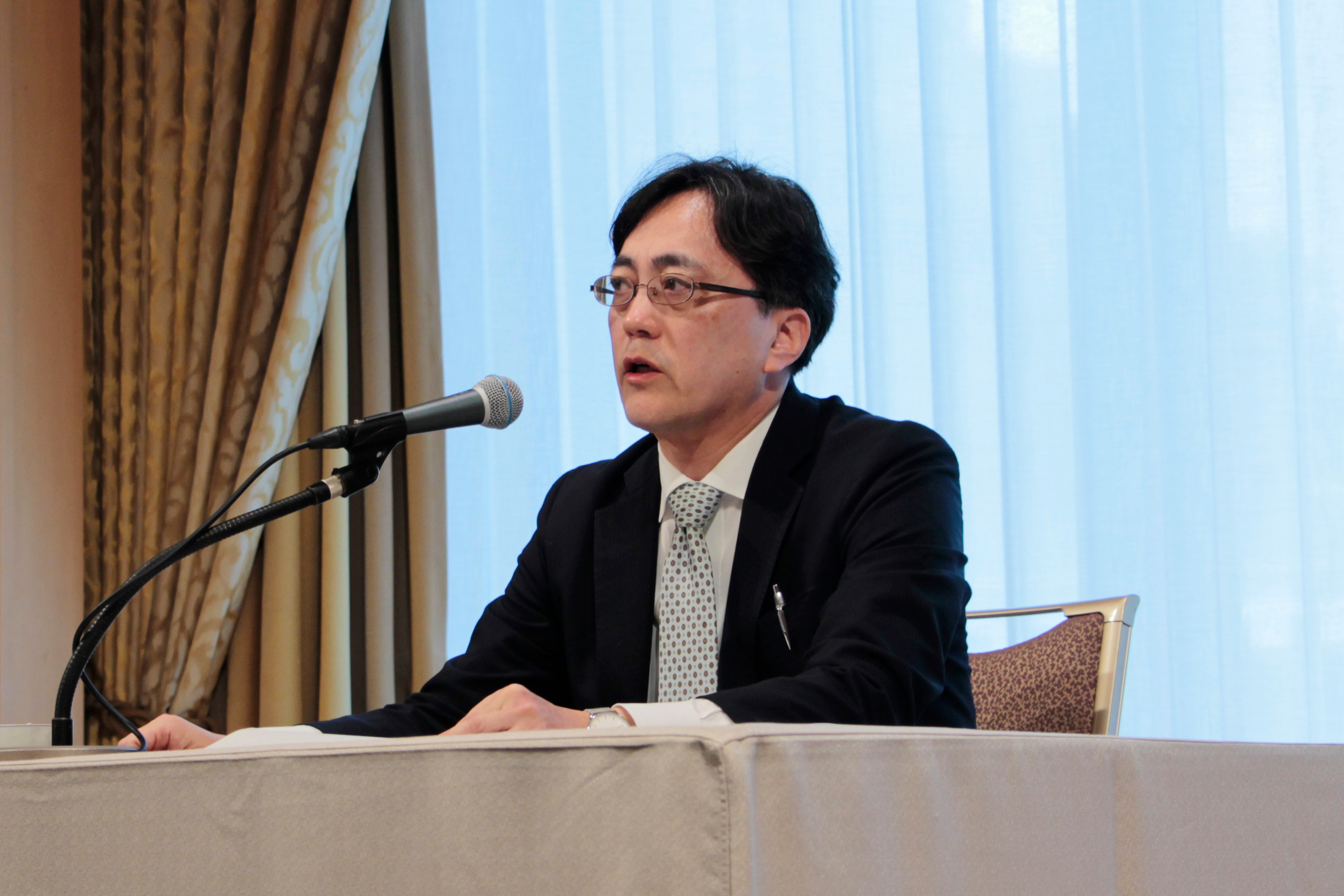 第420回早朝国際情勢講演会