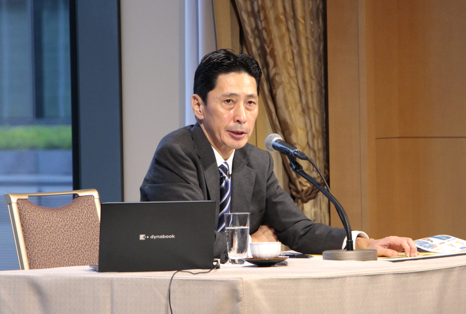 第421回早朝国際情勢講演会