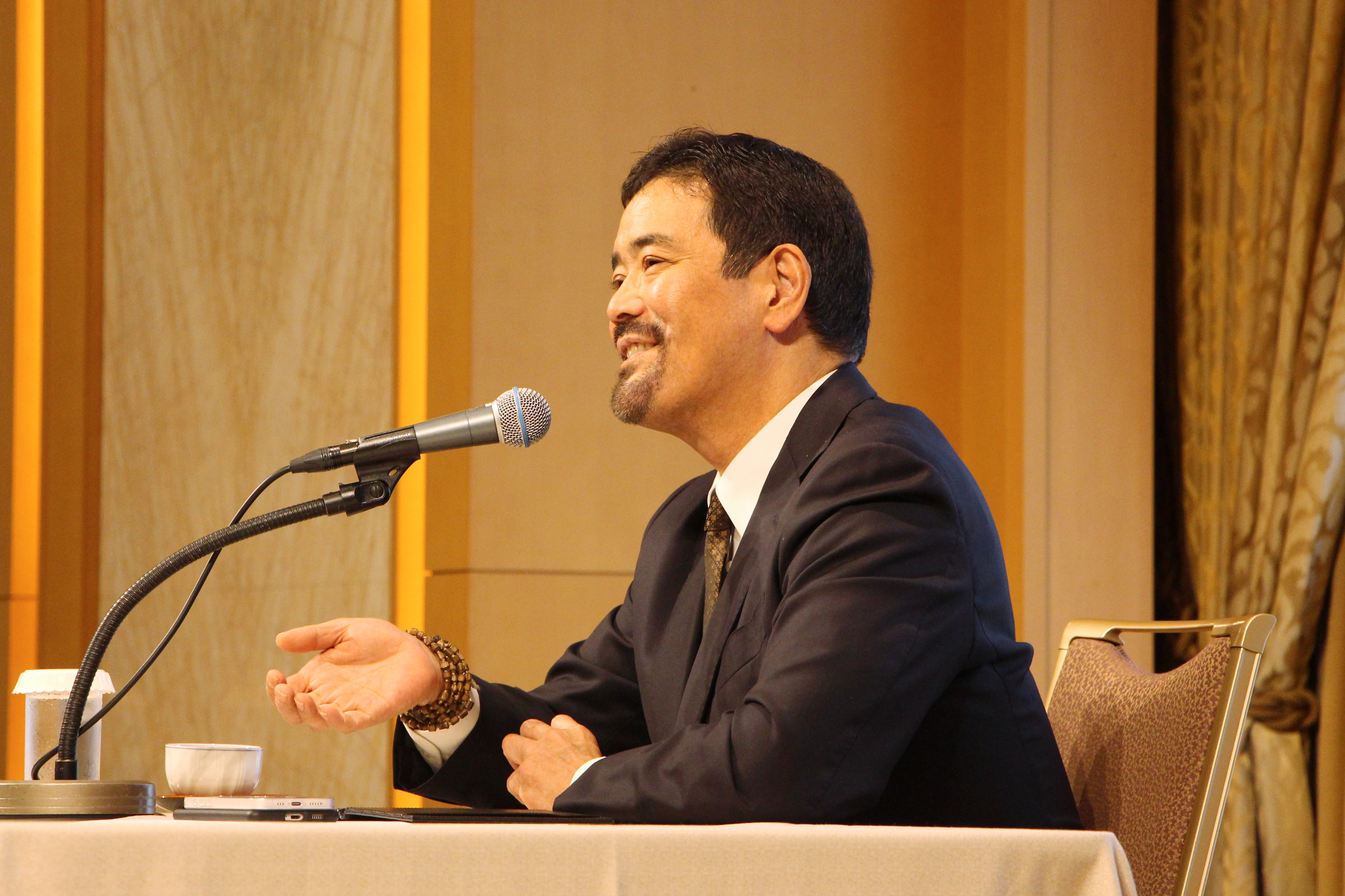 第427回早朝国際情勢講演会